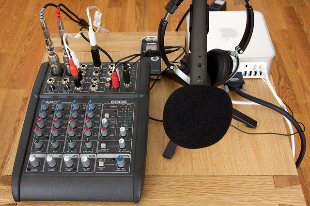 1.2.5 – Audio Description (Pre-recorded) (Level AA)